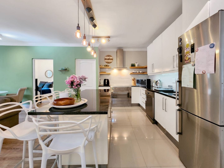 2 Bedroom Property for Sale in Cape Town City Centre Western Cape